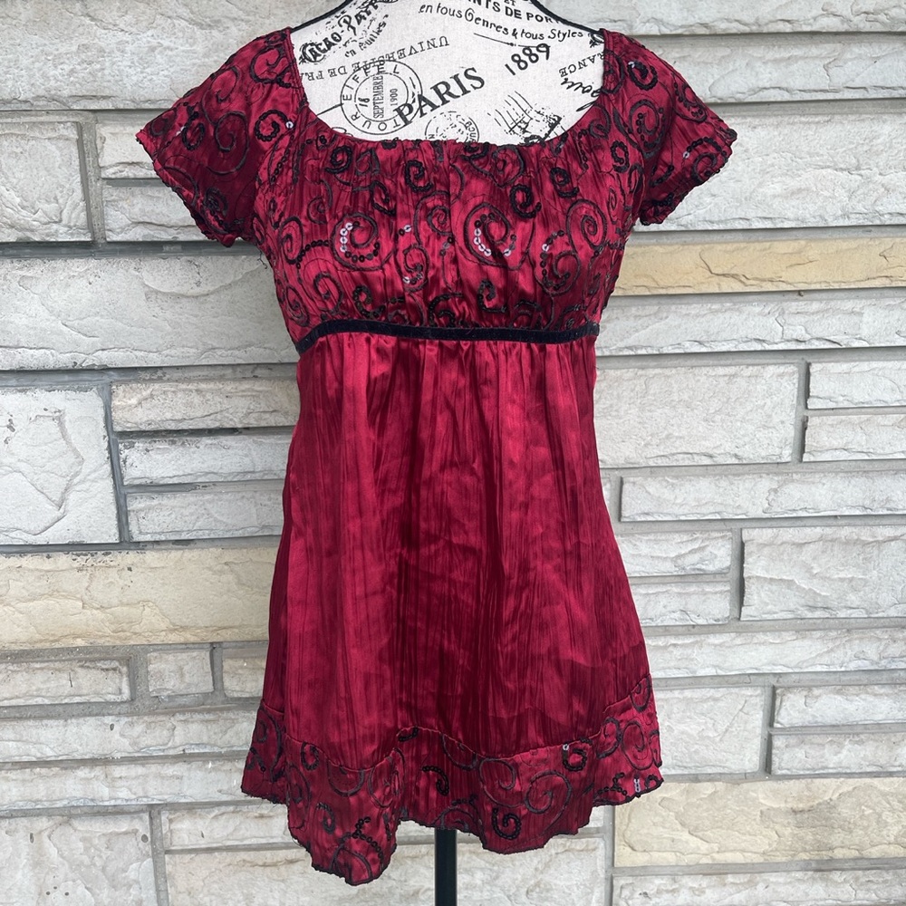 3/$30 Vintage Sequin Top